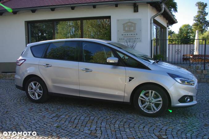 Ford S-Max 2.0 TDCi Titanium - 3