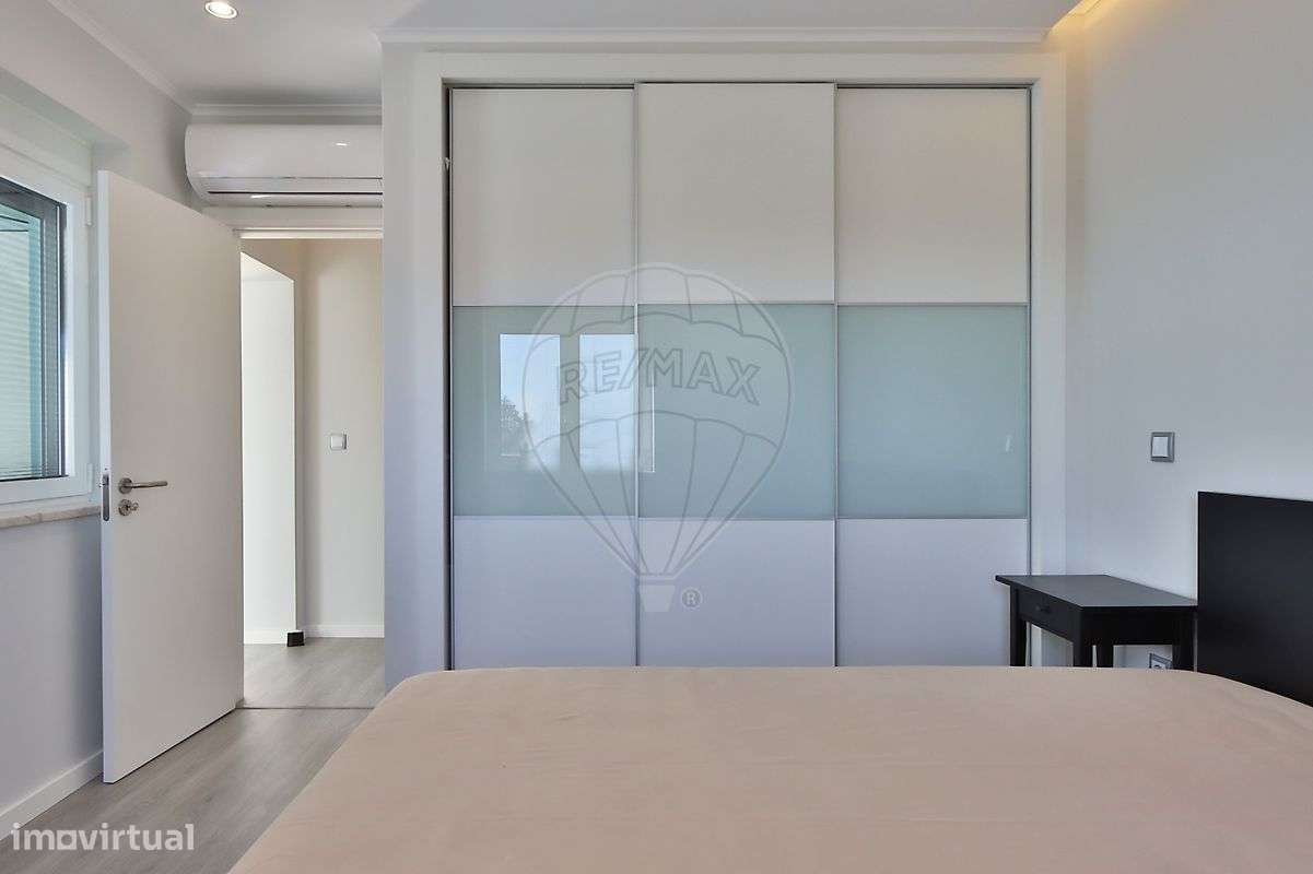 Moradia T4 para venda-16