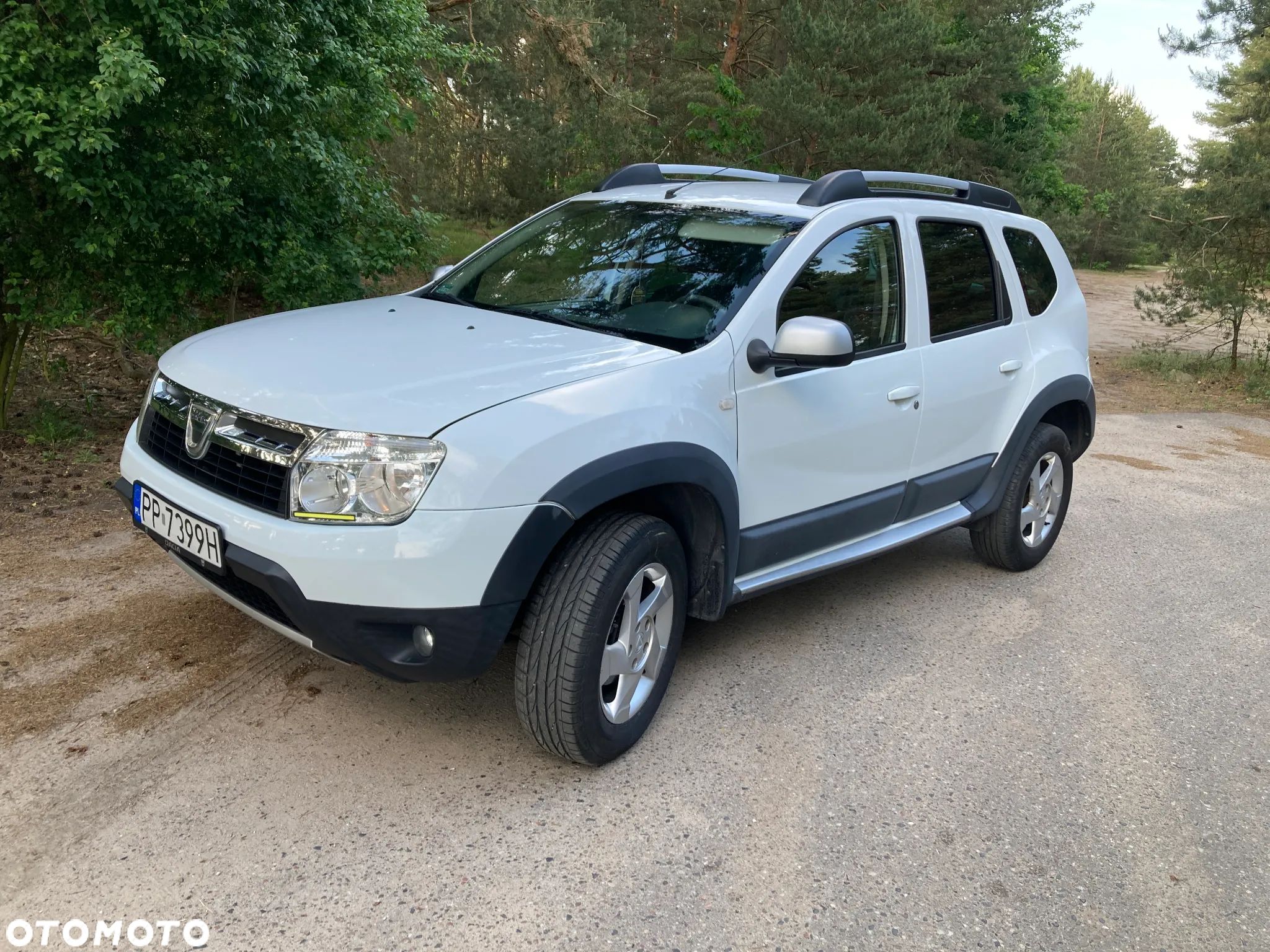 Dacia Duster 1.6 16V 105 4x2 Laureate - 1