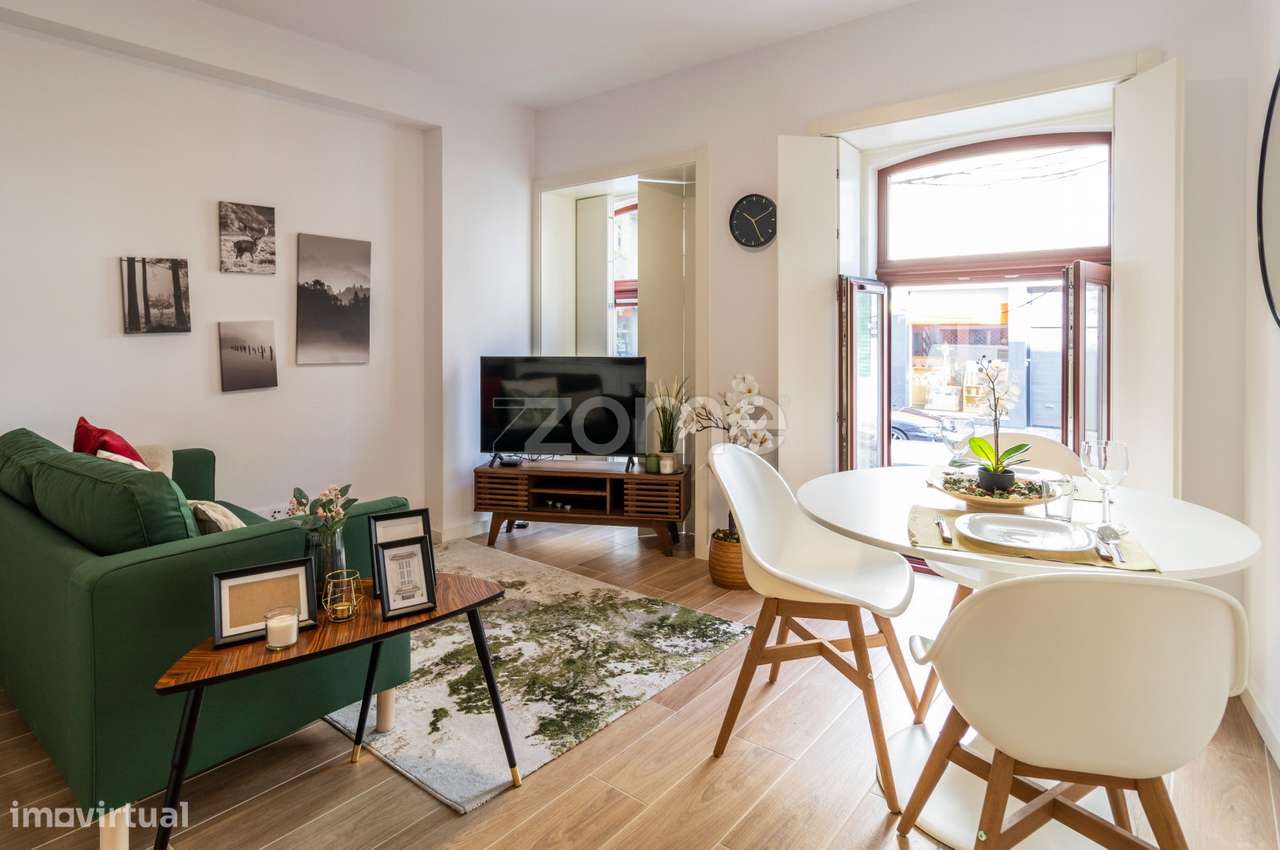 Apartamento T1 Duplex Com 62M2 Na Rua Duque De Saldanha Porto