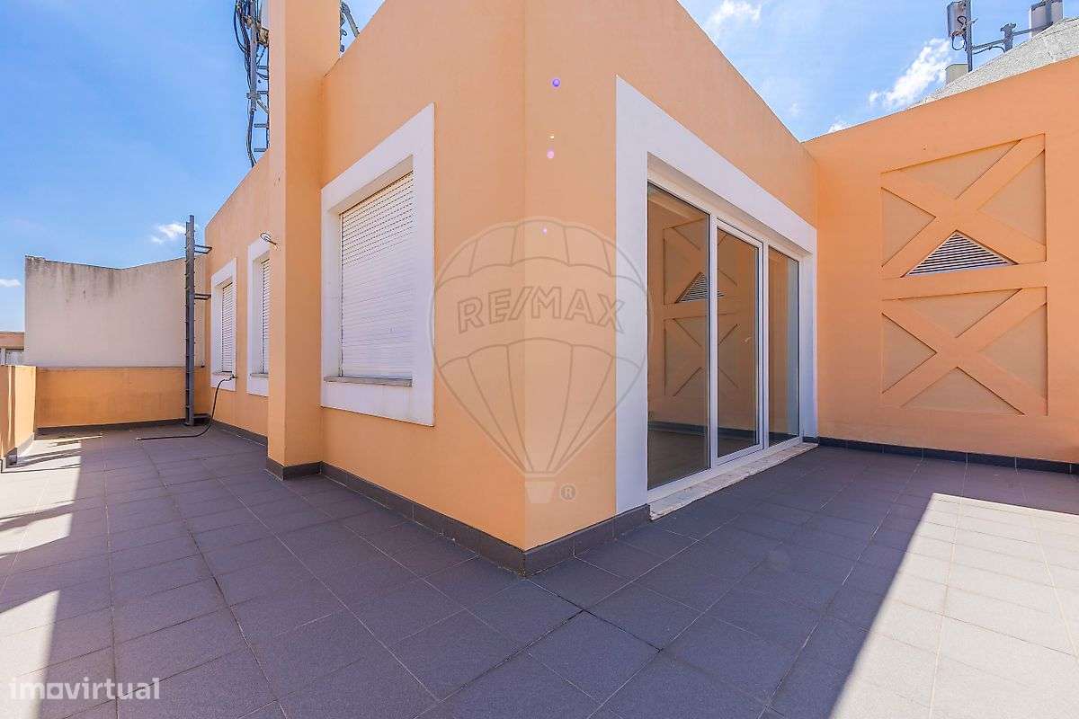 Apartamento T4 para venda-28