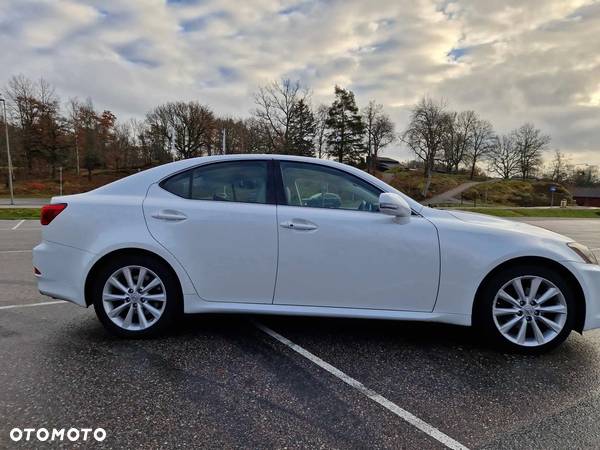 Lexus IS 250 Comfort - 3