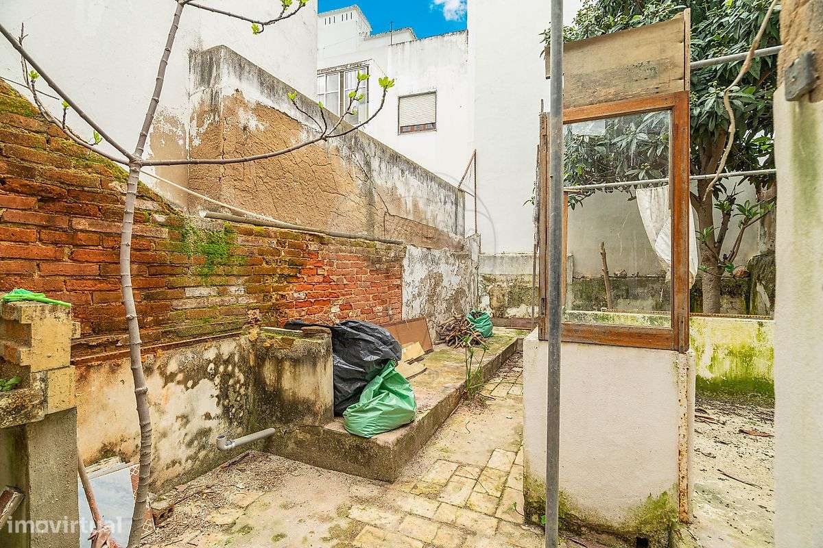 Moradia T2 para venda-22