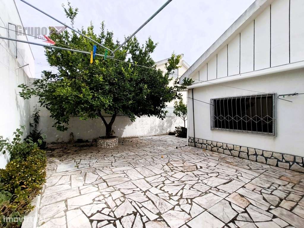 Fantástica Moradia Isolada T3 com Sótão, Cave e Churrasqueira em Qu...-23