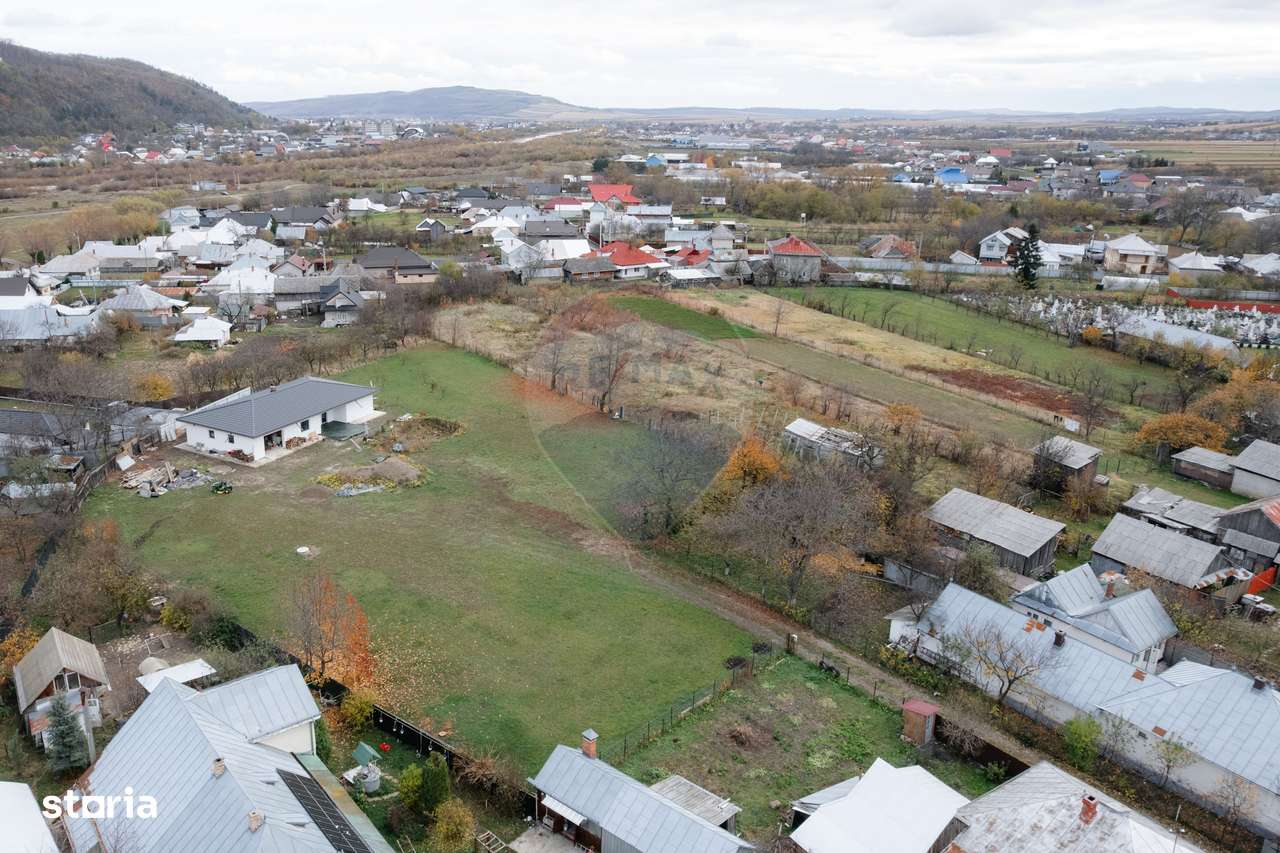 Casă / Vilă cu 5 camere de vânzare-16