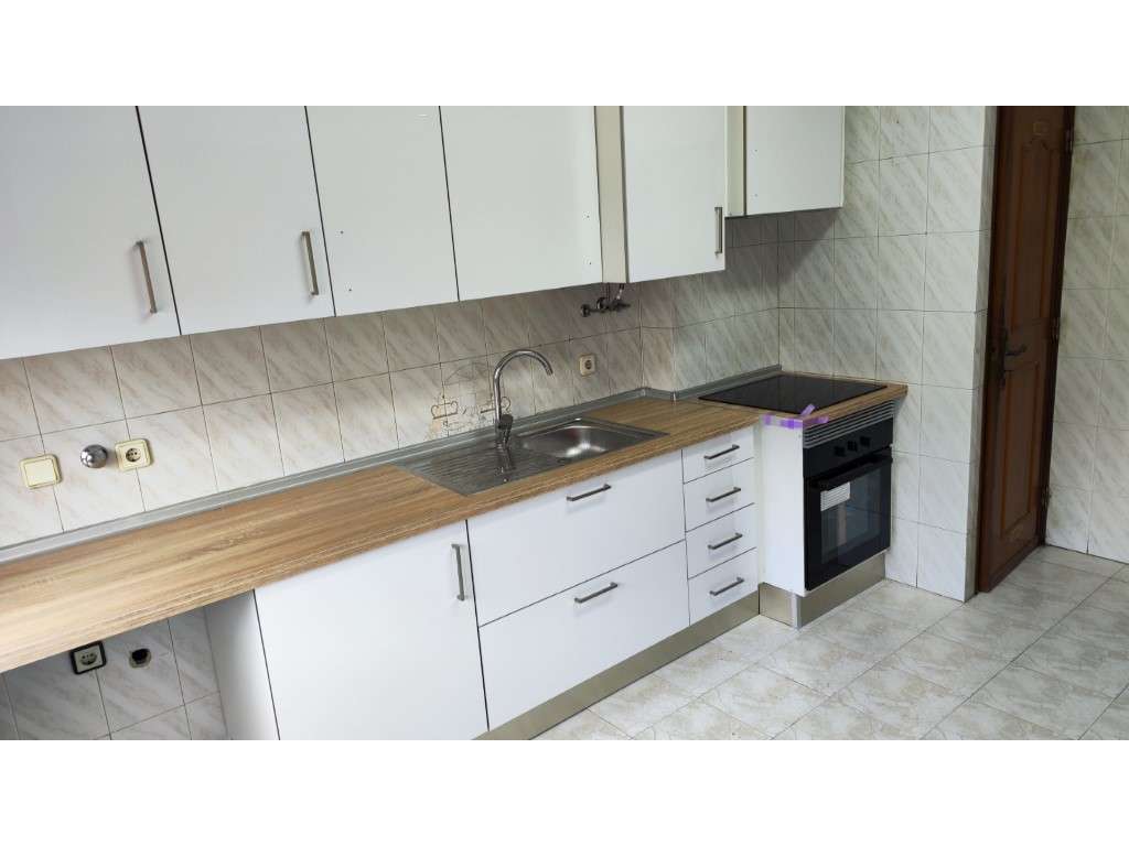 Apartamento T2 , Encosta do Sol c/ arrecadação - Grande imagem: 2/13