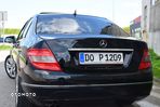 Mercedes-Benz Klasa C 180 CGI Automatik BlueEFFICIENCY Elegance - 8
