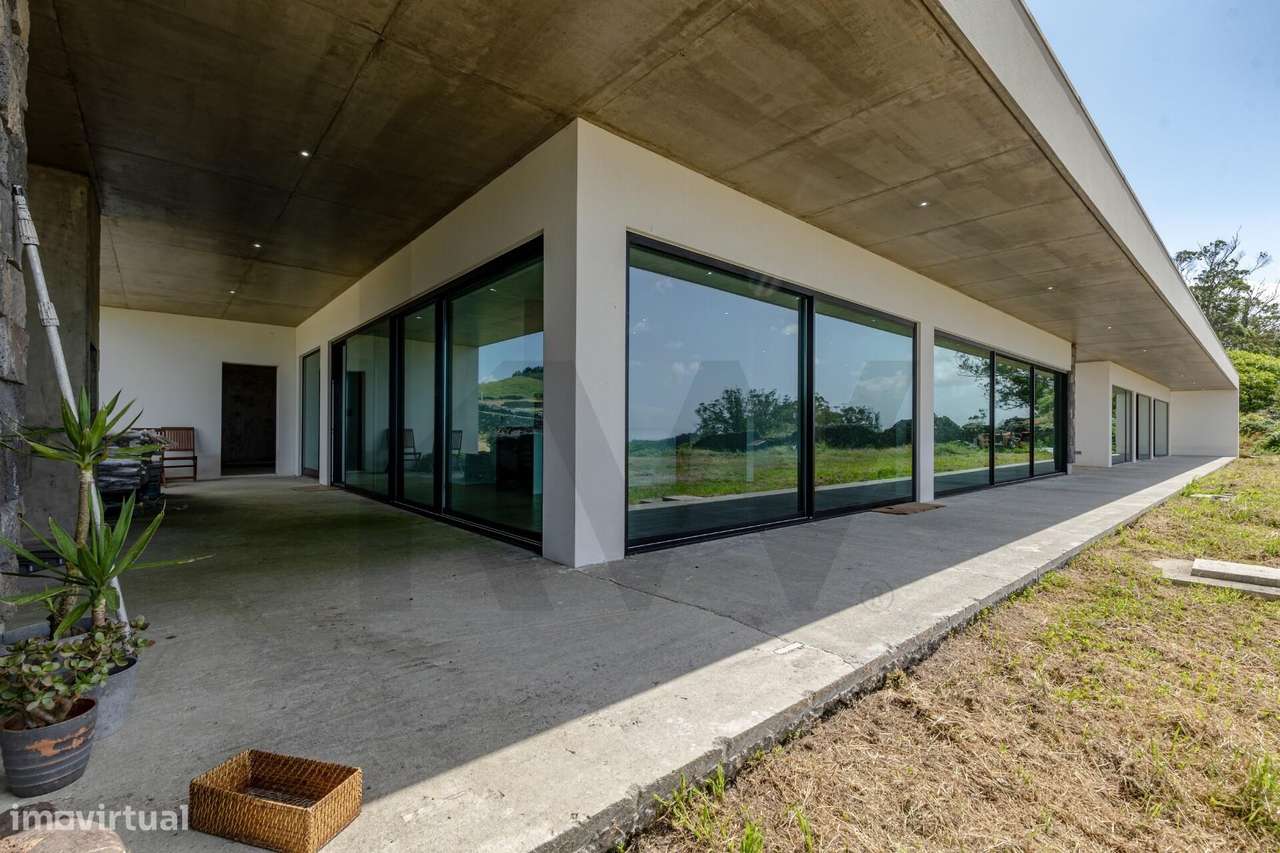 Viva o Exclusivo Refúgio de Luxo em Fajã de Baixo, Ponta Delgada - Grande imagem: 2/44