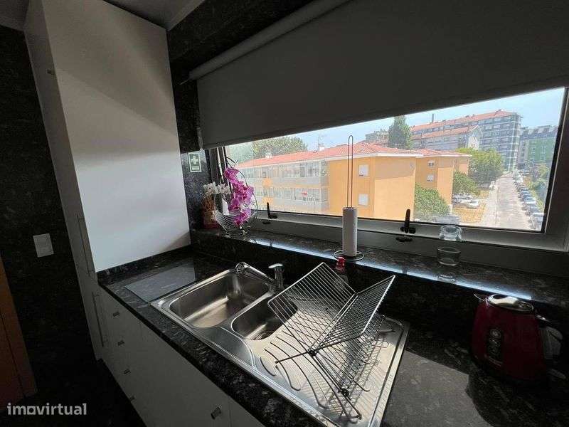 Bonfim Porto | T2 duplex w/ balcony & garage - Grande imagem: 4/12