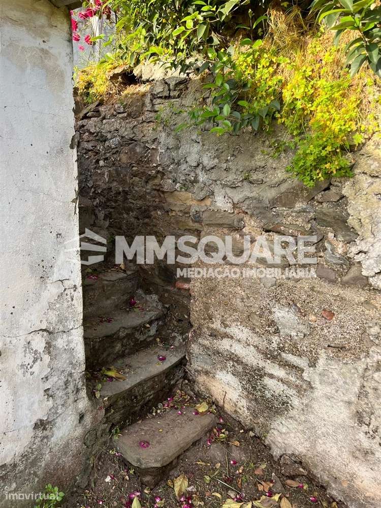 Moradia T3 inserida na zona histórica de Ourique-10