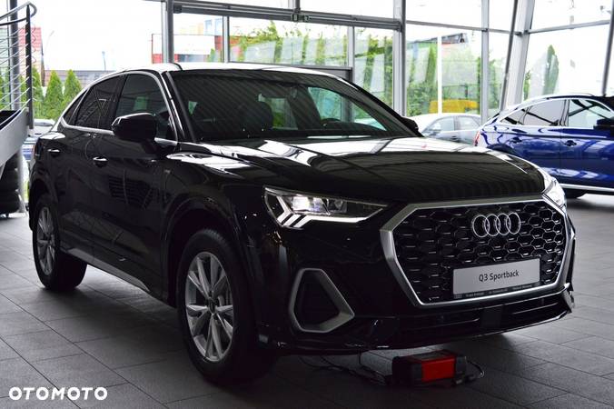 Audi Q3 - 16