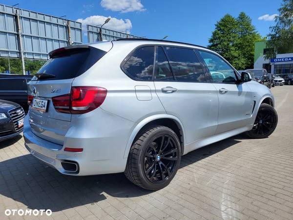 BMW X5 xDrive30d Sport-Aut - 2