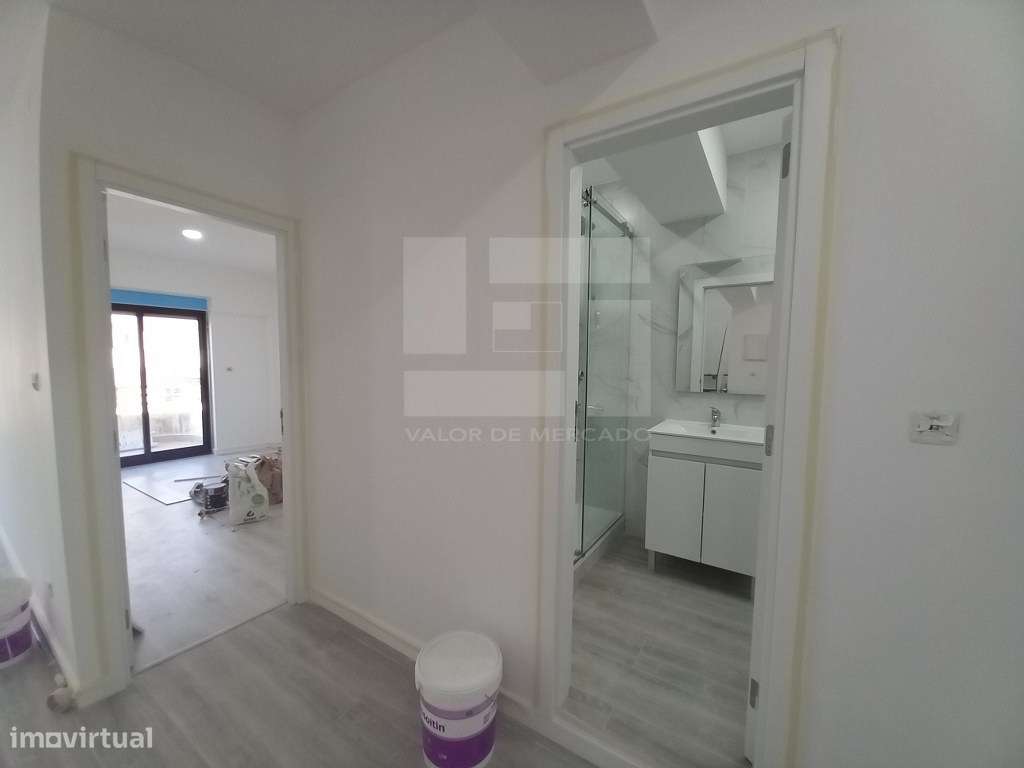 APARTAMENTO DUPLEX T3 - COSTA DA CAPARICA, 300 M DA PRAIA-12