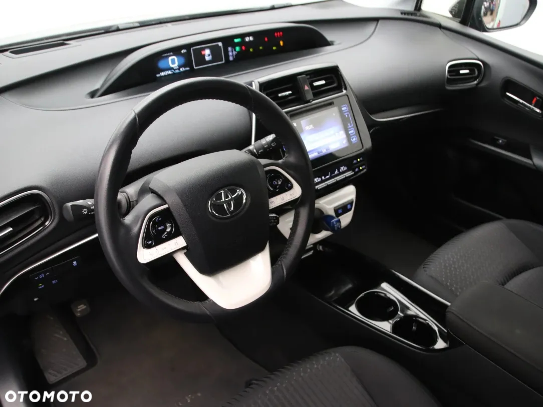 Toyota Prius Hybrid Comfort - 14