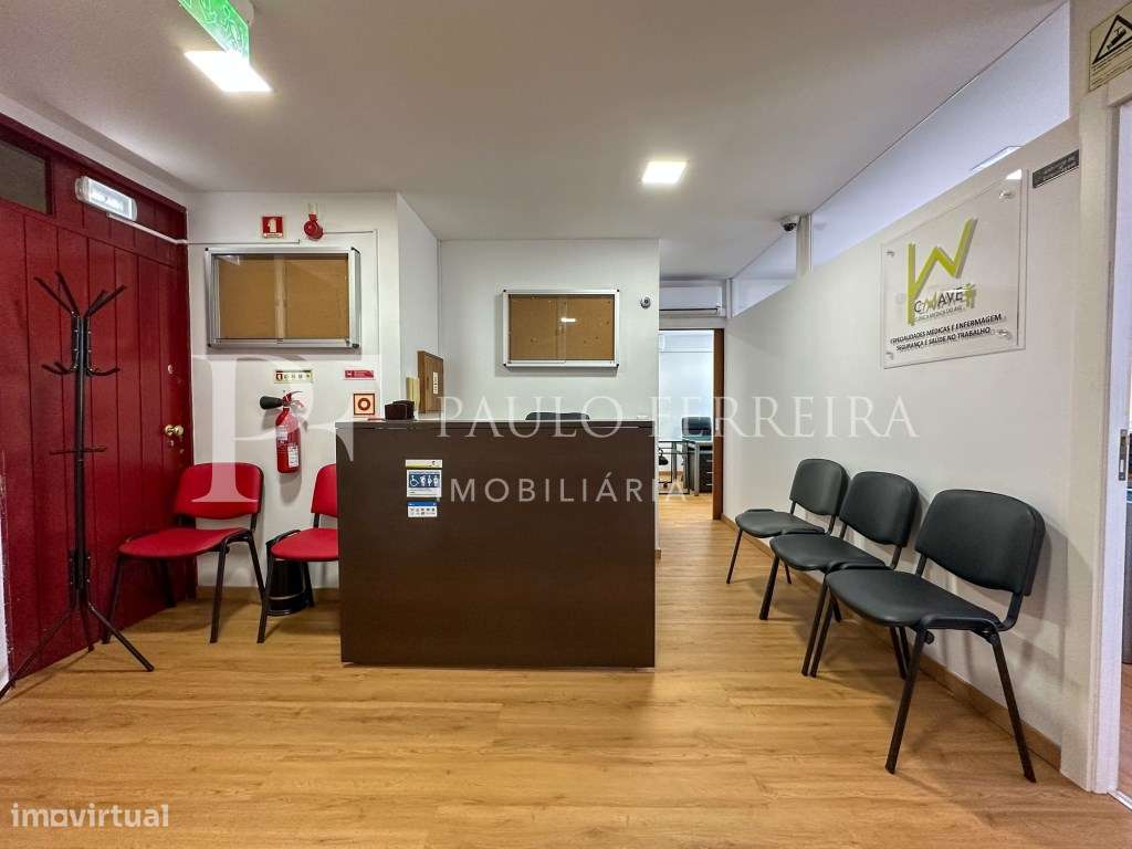 Escritório no centro de Famalicão - Grande imagem: 3/13