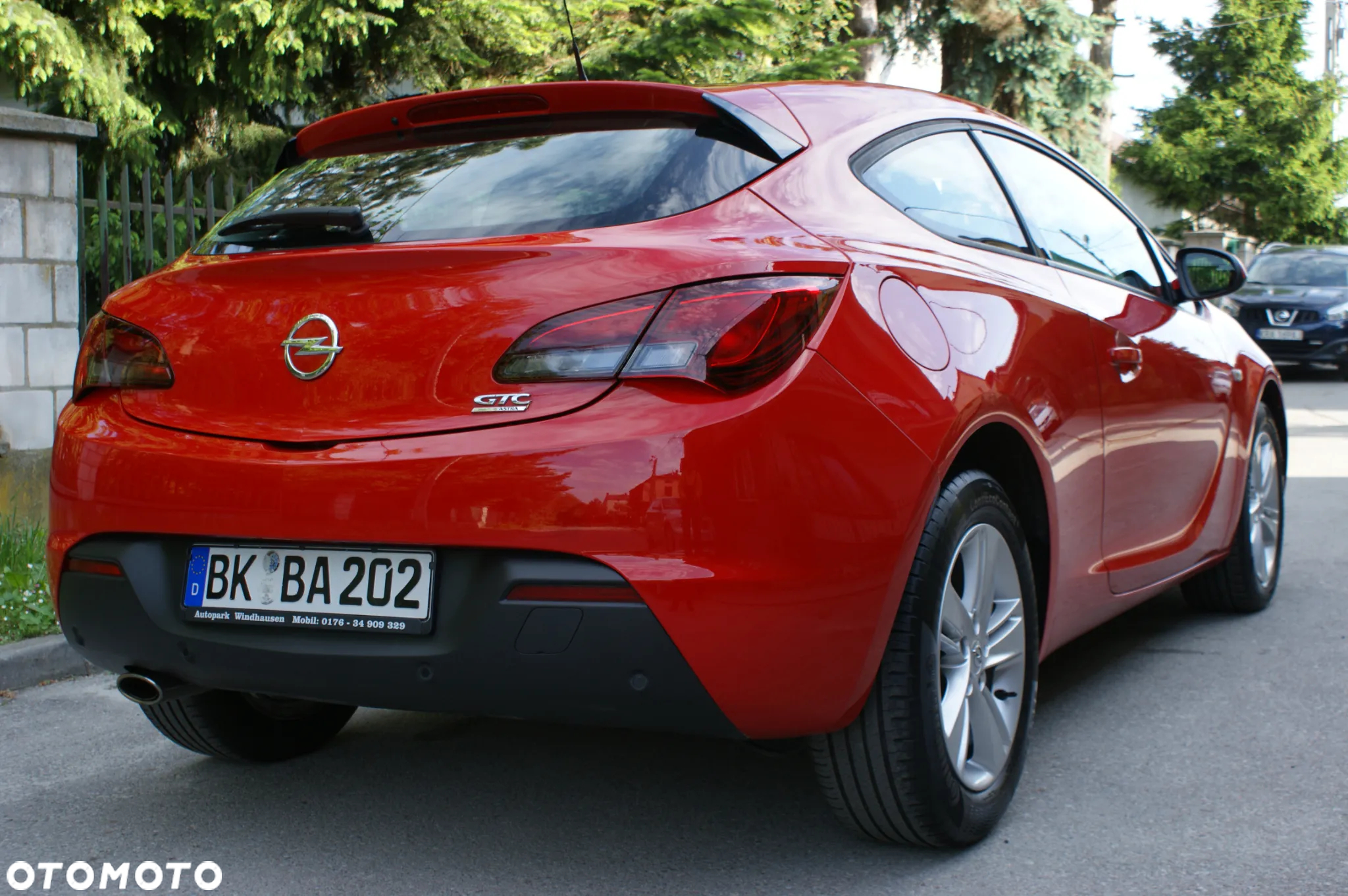 Opel Astra GTC 1.4 Turbo - 12