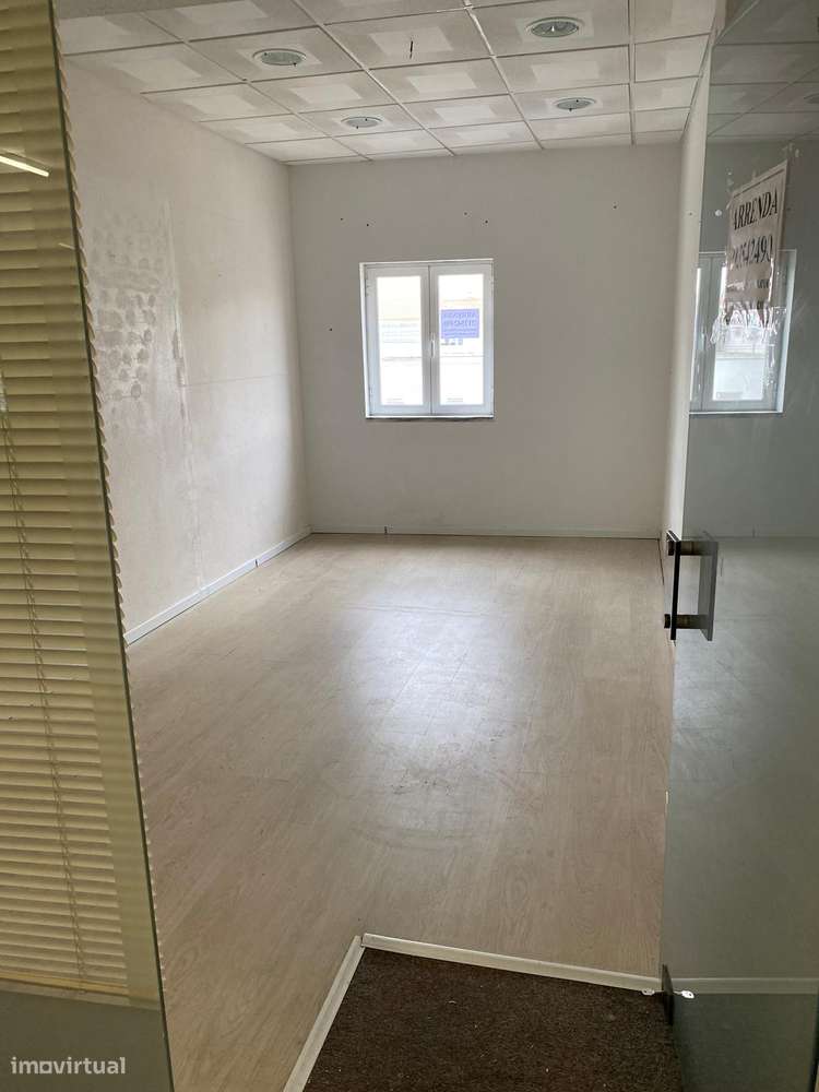 Imóvel Comercial para Arrendar em S. Pedro do Estoril - Grande imagem: 5/8