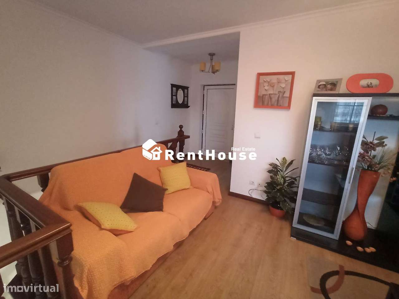 Moradia a dois passos da Praia - Grande imagem: 4/12