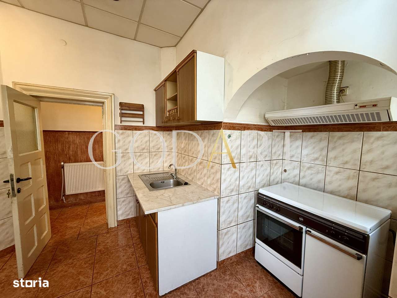 Apartament in vila interbelica | singur pe etaj-16