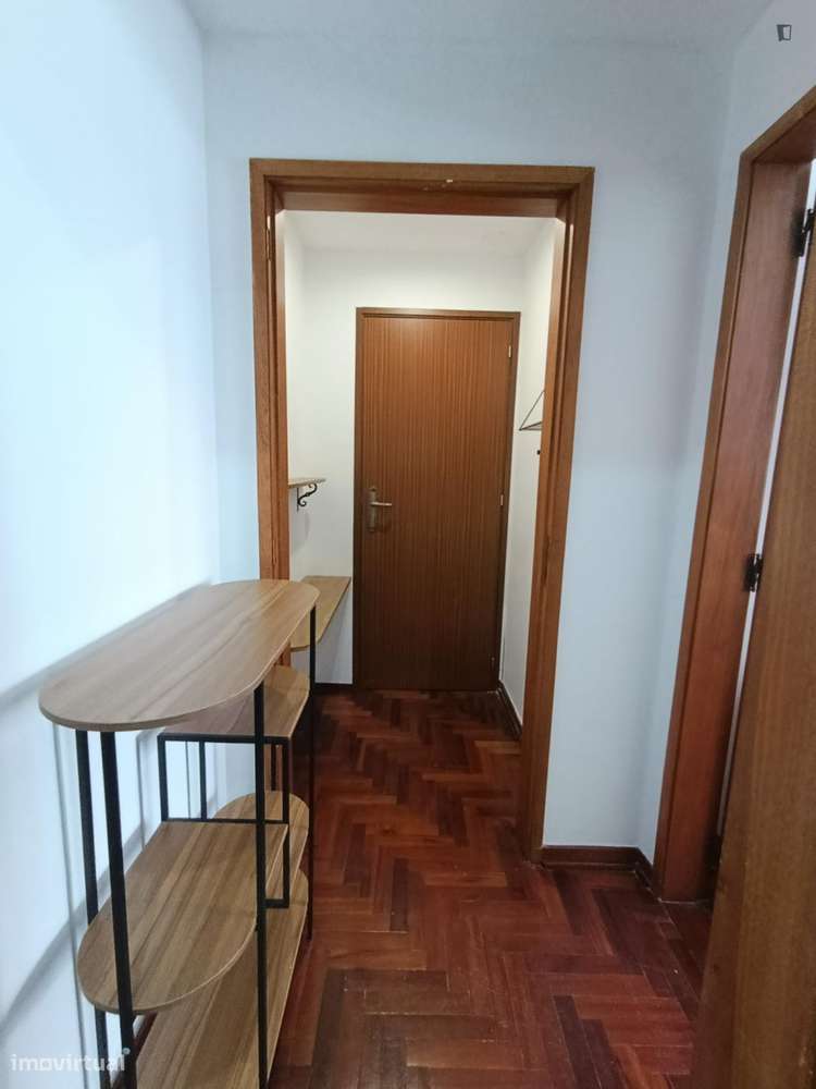 Estúdio - localizado em Coimbra - Grande imagem: 2/6