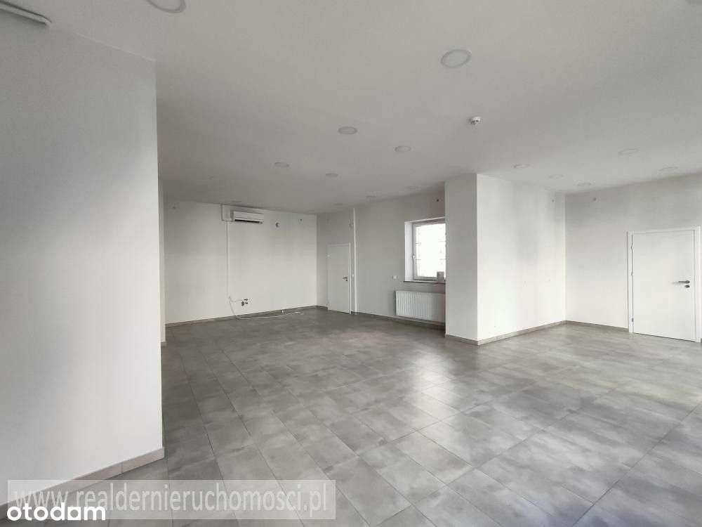 Lokal na parterze w centrum-7