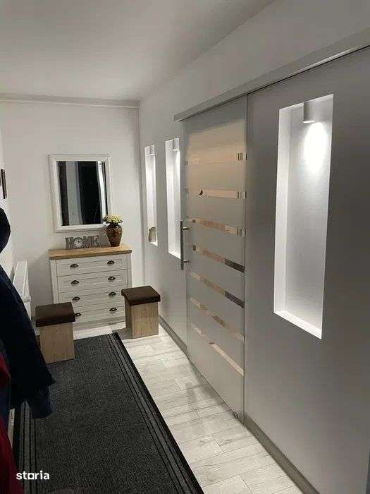 Unirii - Vanzare ap. 2 cam. + loc de parcare - Str. Constandin Hagi St - Imagine principală: 3/8