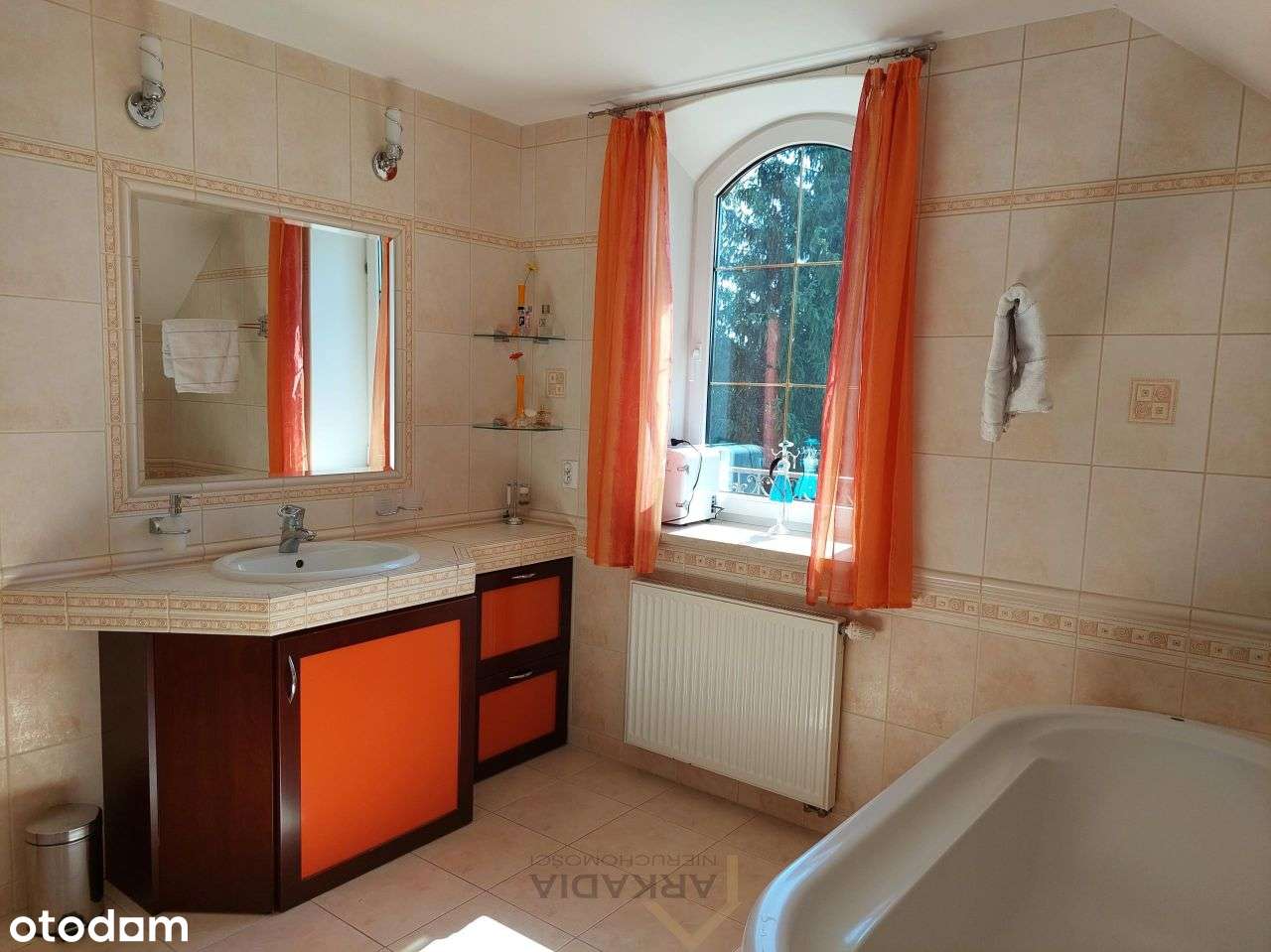 Elegancka podmiejska willa! z pompą ciepła!-16