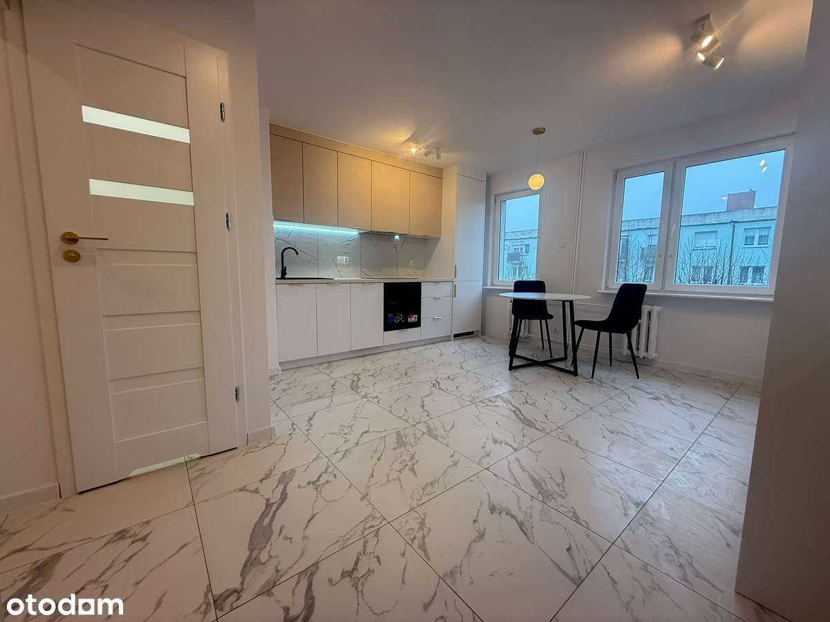 3 Pokoje + Balkon, Po Generalnym Remoncie,  Os. Staszica - Pełny obrazek: 1/20