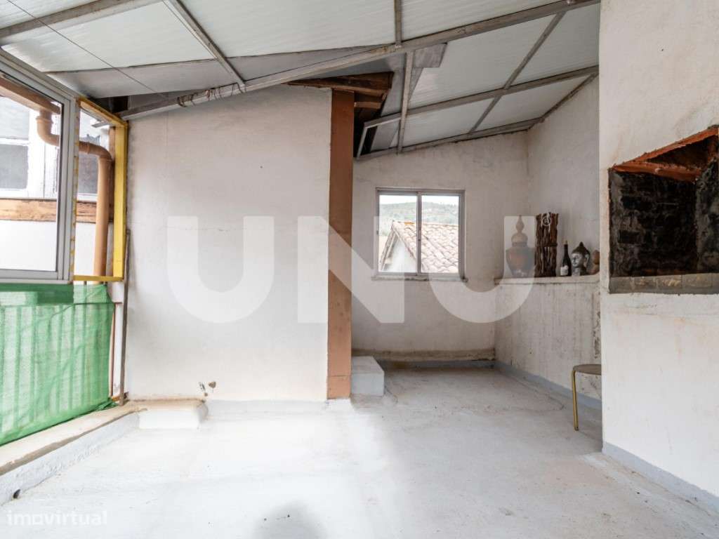 Prédio com Dois Edifícios Independentes no Tortosendo - Elevado Pot...-27