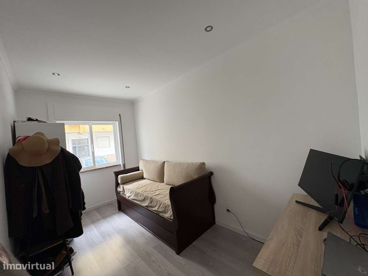 Apartamento T2 totalmente remodelado! A apenas 50 metros do ALDI.-13