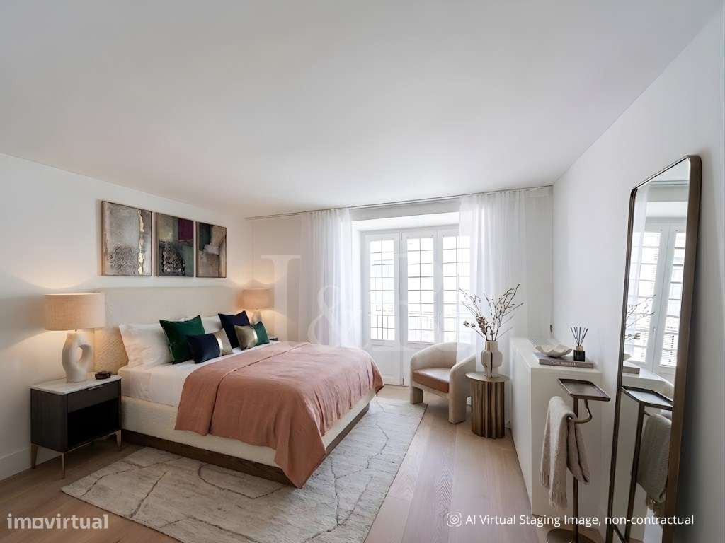 Apartamento T2 com varanda fechada e estacionamento junto à Av. Lib...-11