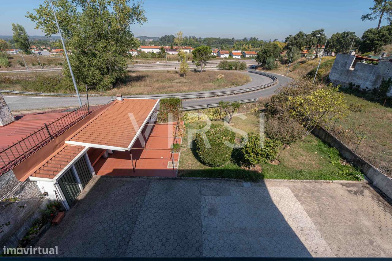 T3 com sótão, 2 garagens e amplo espaço exterior - São Martinho do...-23