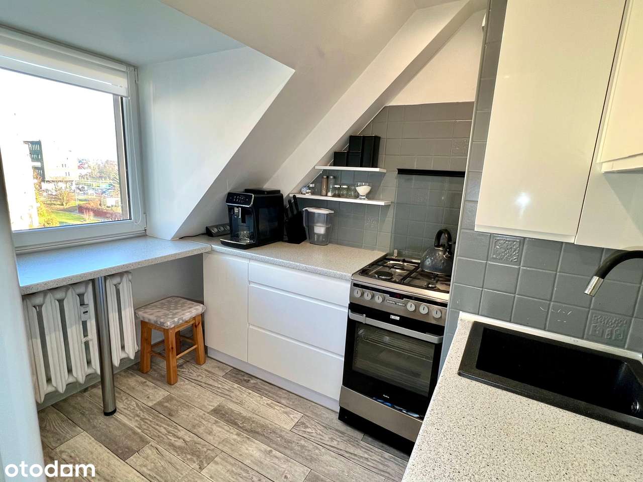 Przestronne mieszkanie z piwnicą, os. Binków, niski blok-5