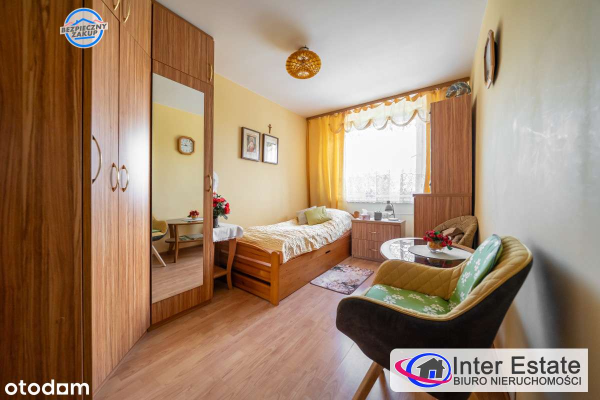 Dwa pokoje z balkonem-2