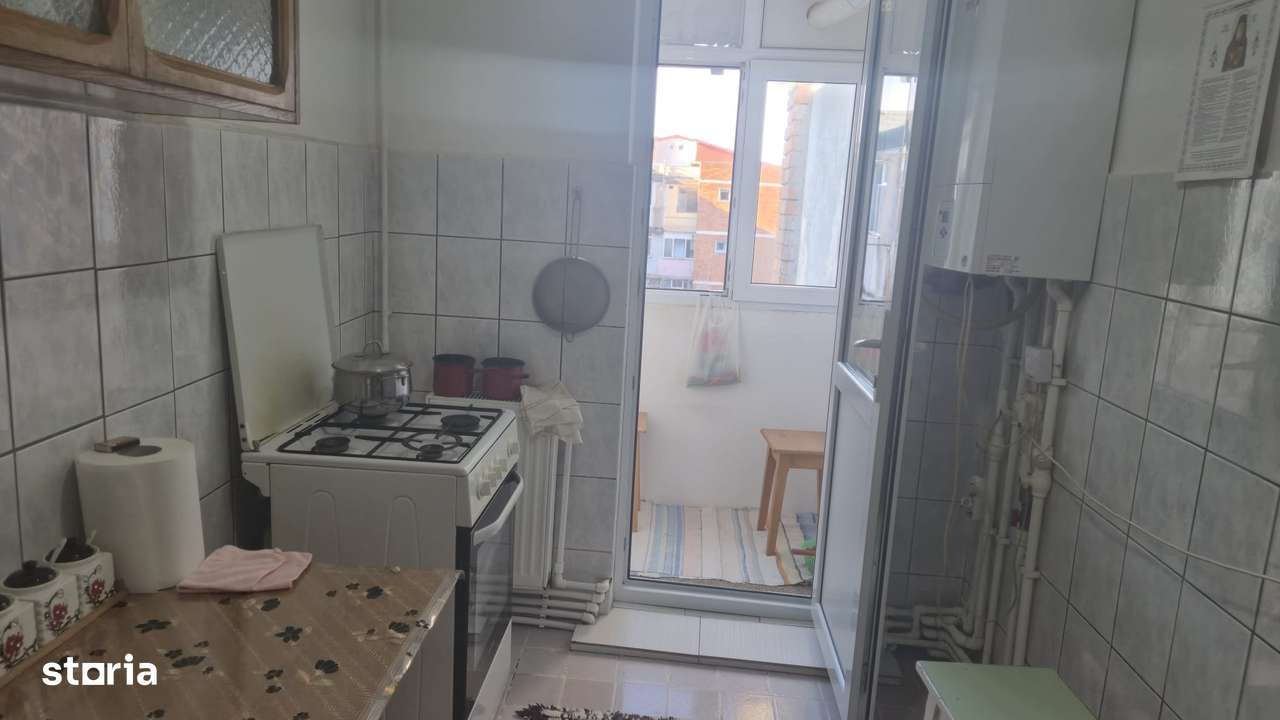 Apartament cu 3 camere in zona Micro 38 - Imagine principală: 5/8