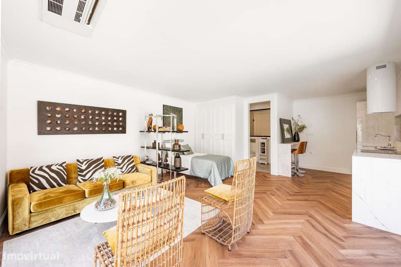 Moradia T3 + 1 com piscina, Centro Cascais, Cascais-20