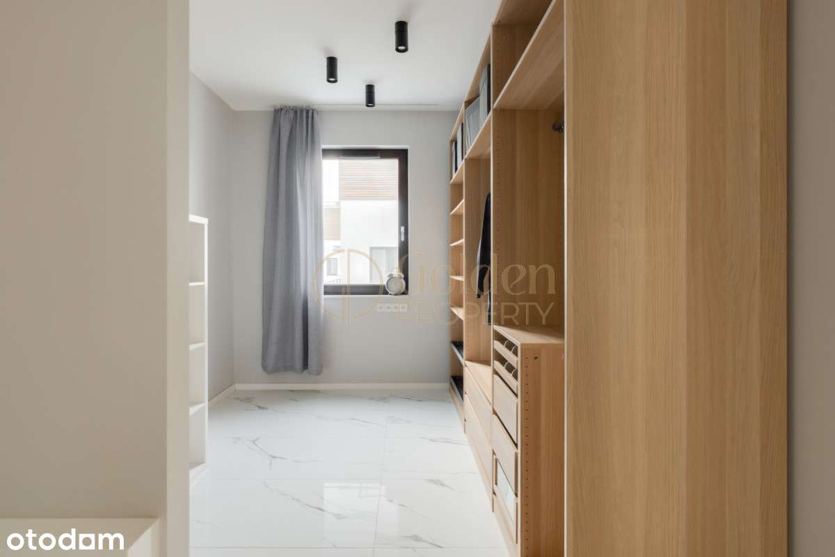 2-poziomowy apartament z widokiem na Zatokę!-18