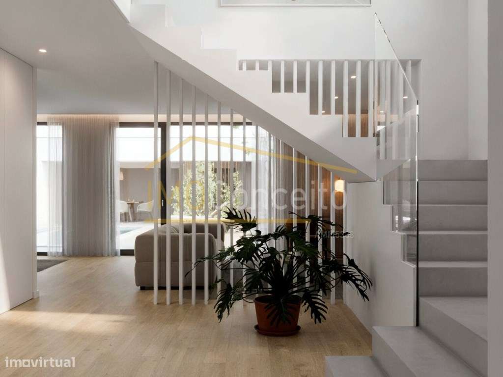 Moradia T4 || Entroncamento - Acabamentos de luxo - Grande imagem: 4/20
