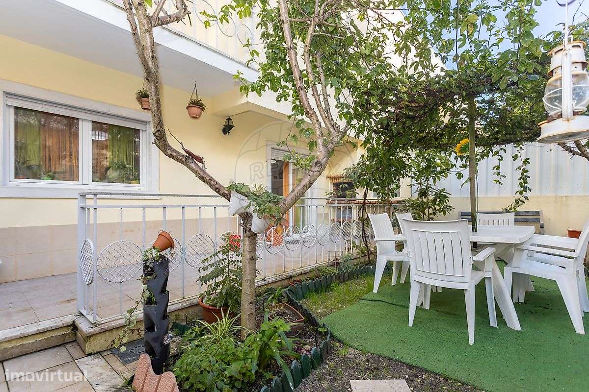 Moradia T4 para venda-13