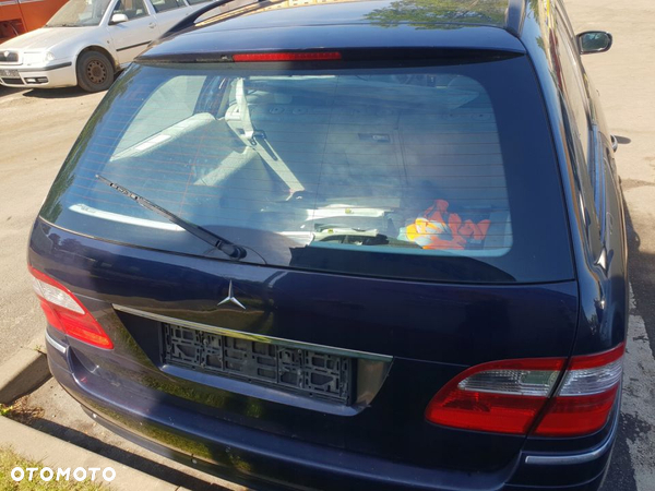 KLAPA BAGAŻNIKA TYLNA KOMBI MERCEDES W211 359U - 2