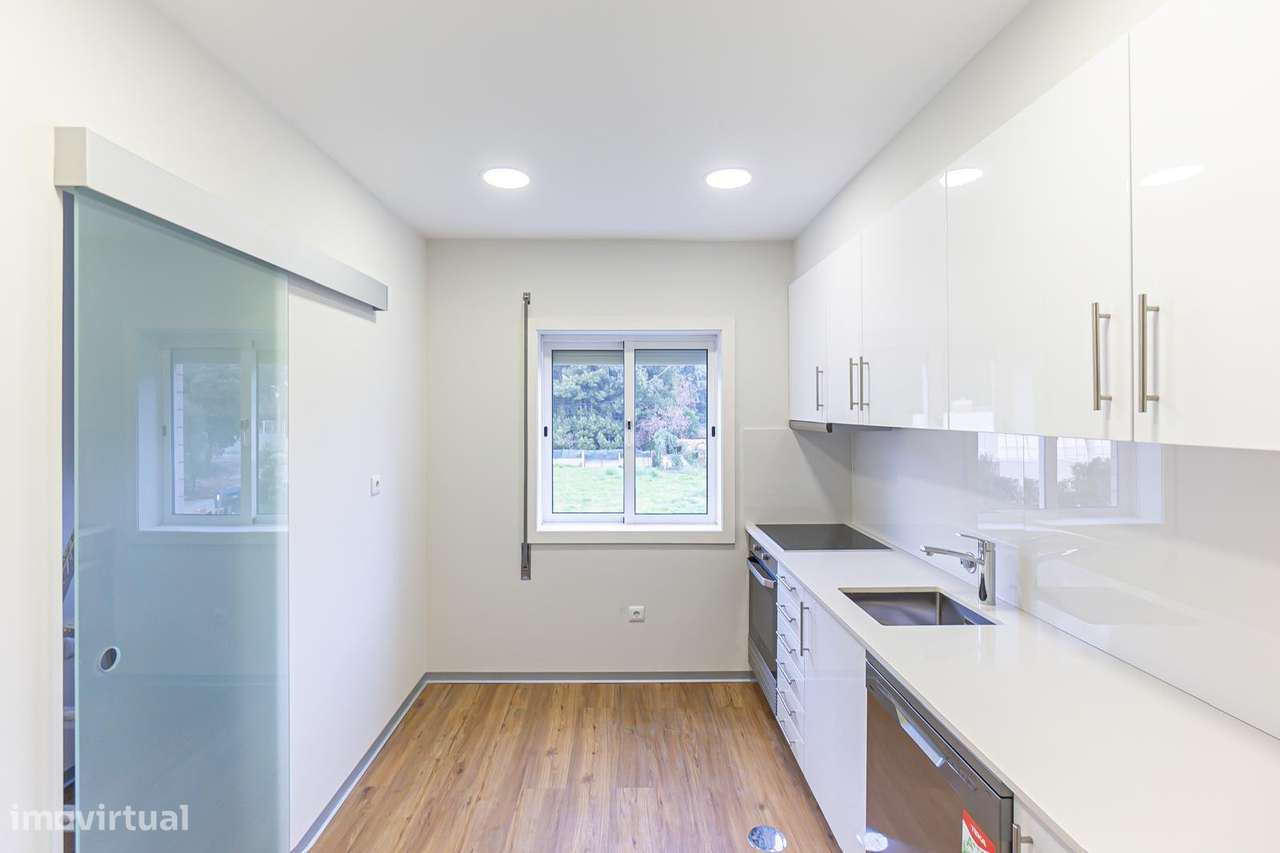 T4 DUPLEX COBERTURA,196 m², 4 Varandas/Solários, Garagem em Arcozelo - Grande imagem: 4/33