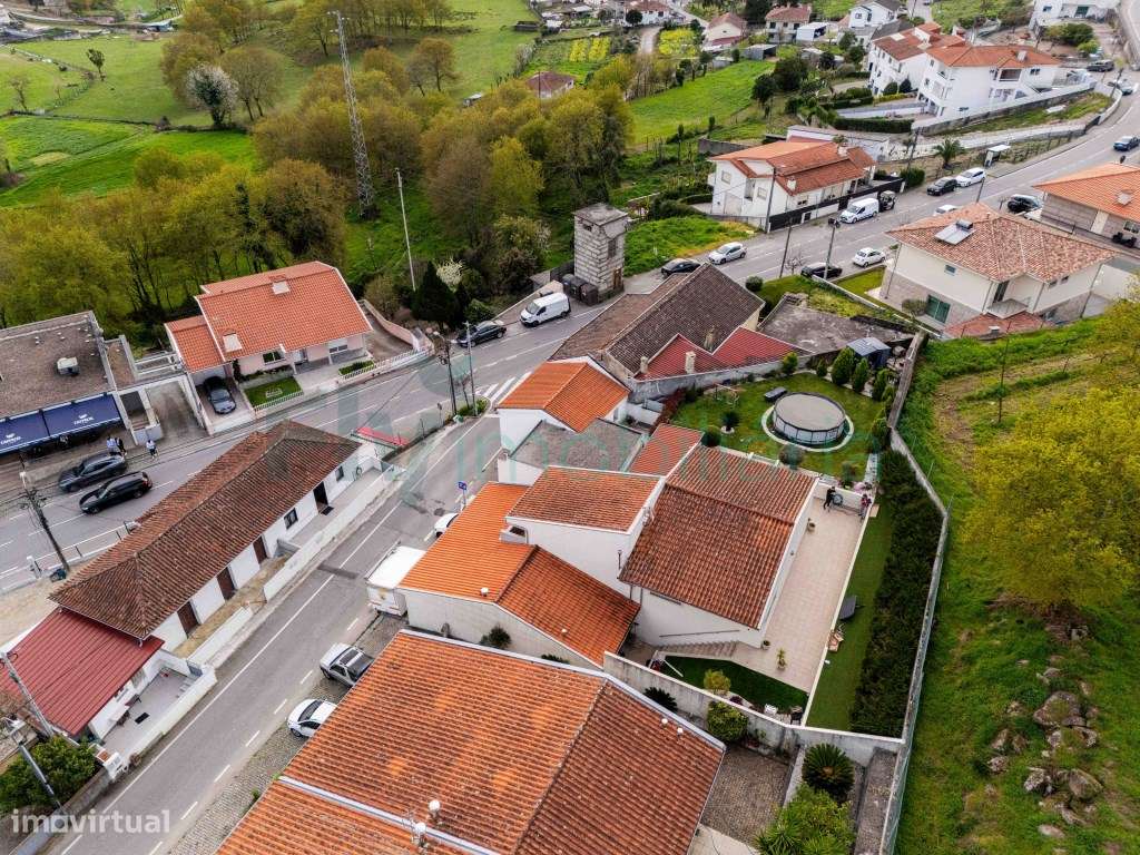 Moradia T2 + Moradia T1 Excelente Oportunidade de Investimento-50