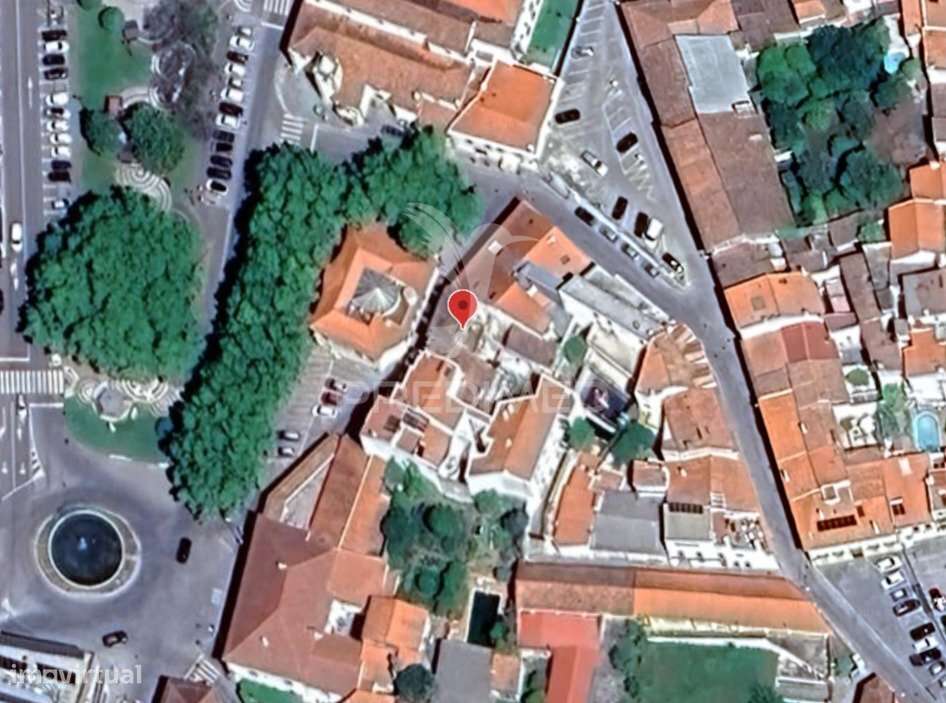 Conjunto de duas Moradias para converter em Apartamentos - Grande imagem: 4/4