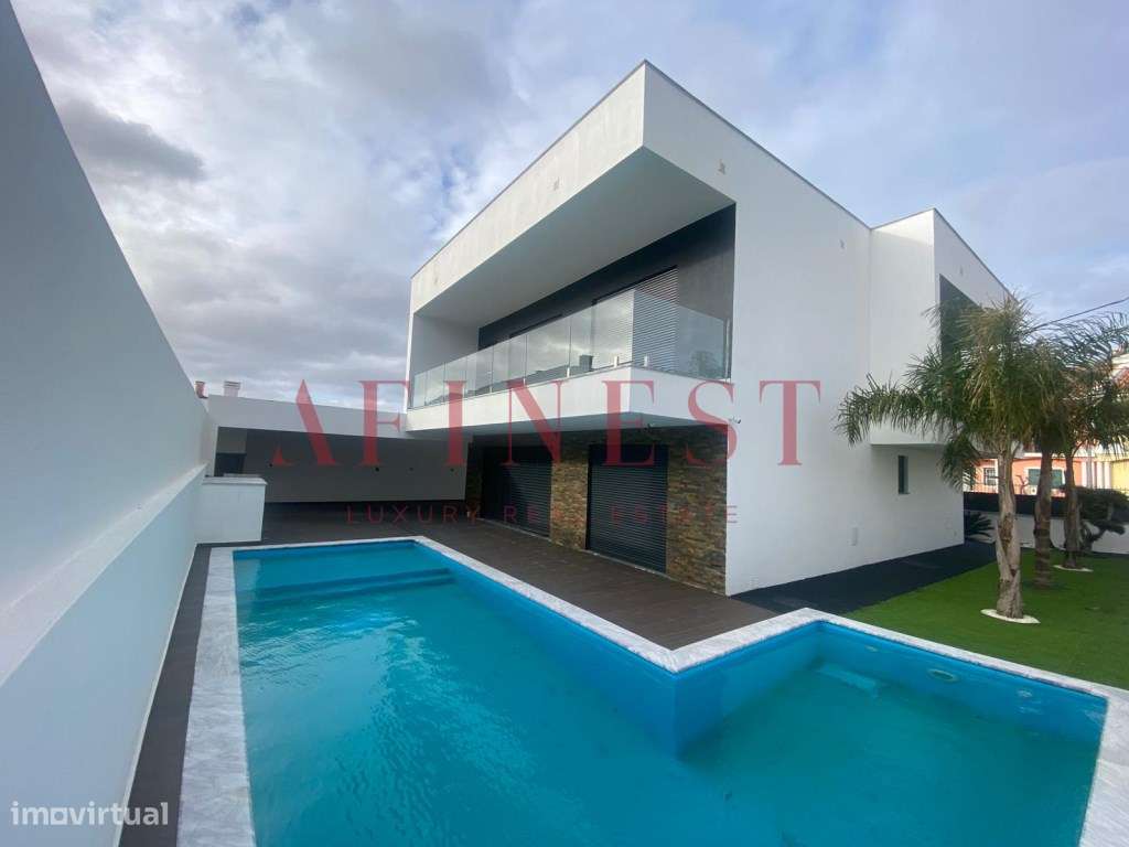 MORADIA T4 COM PISCINA, JARDIM E CHURRASQUEIRA - QUINTA DE VALADARES - Grande imagem: 5/34