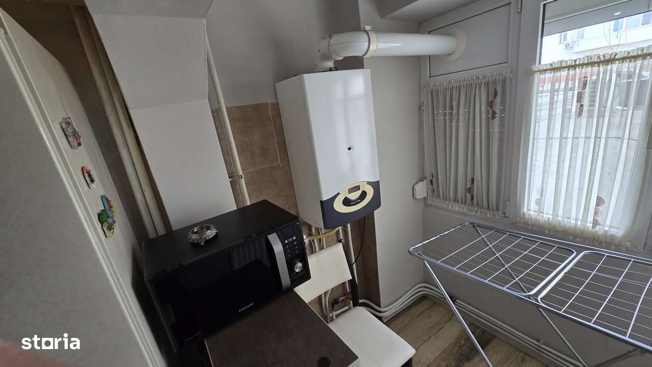 Apartament cu 3 camere de vanzare, etajul 1, Focsani-8