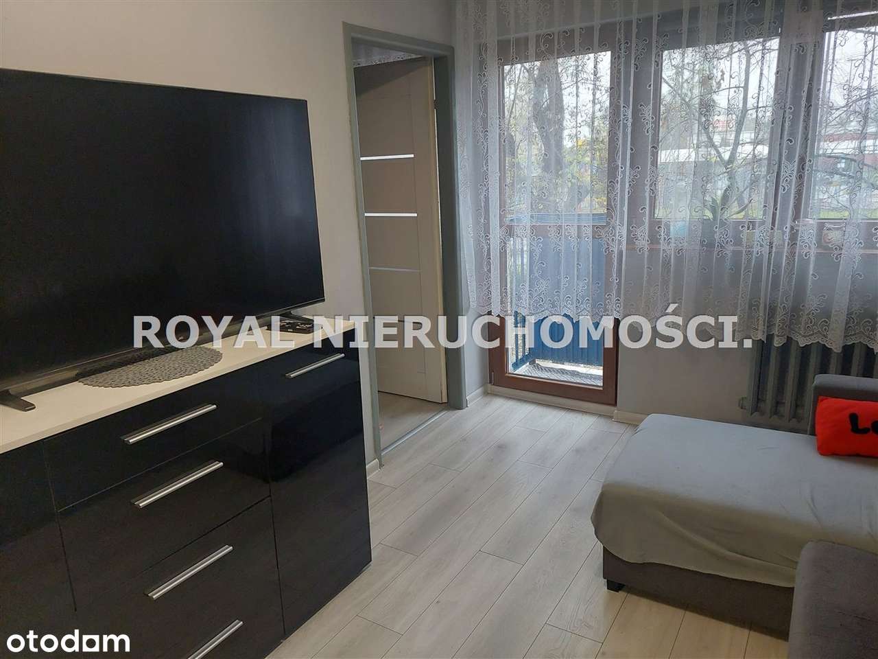 Dobra lokalizacja. Idealne pod wynajem.-0