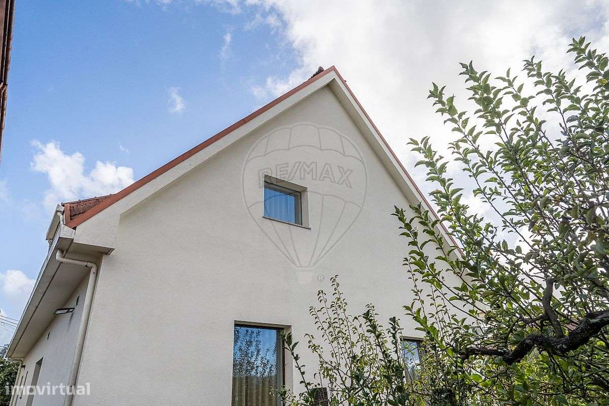 Moradia T4 para venda-9