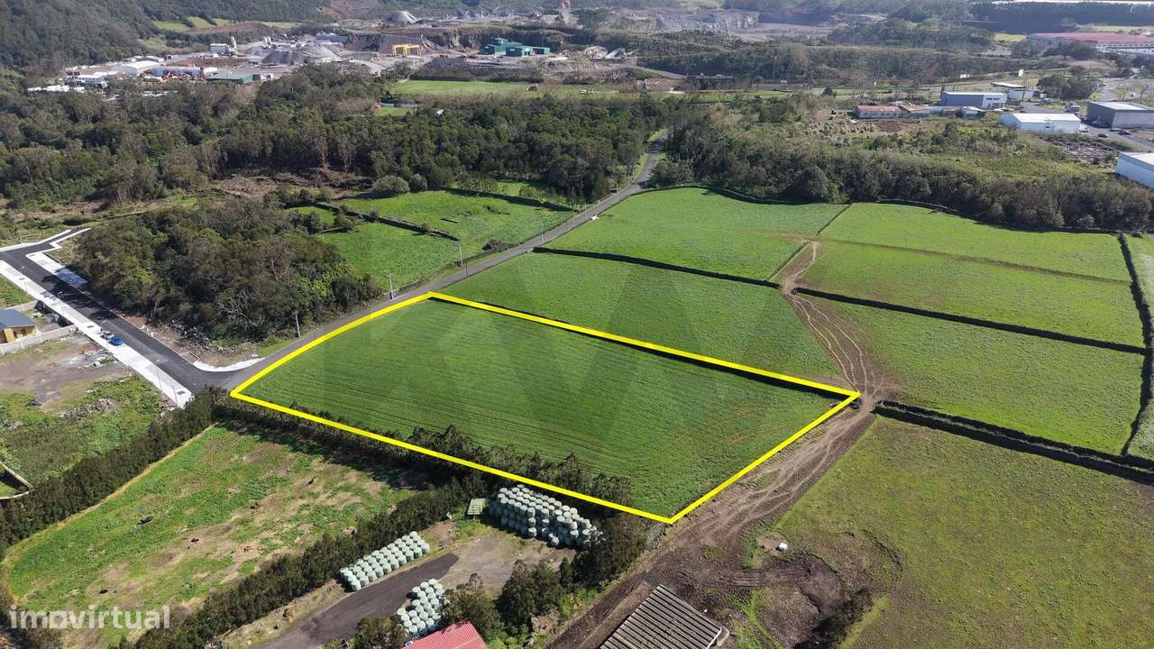 Terreno Rústico em Rabo de Peixe com 8.040m2 - Grande imagem: 5/5