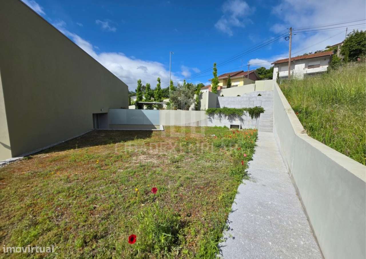 Moradia T4 Nova em Penafiel-Cavalum-29