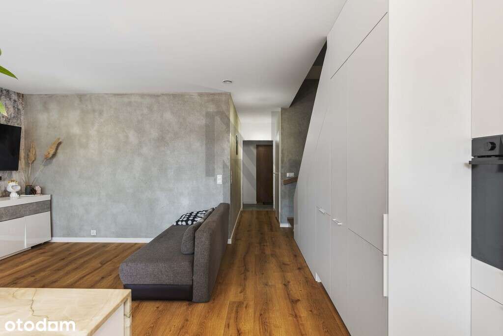 4 pokoje + 192m2 ogrodu / pompa ciepła / 2024 r.-5